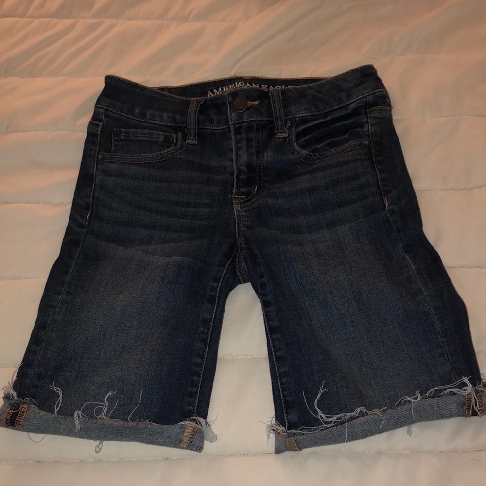 Jean shorts; skinny Bermuda (super super stretch)
